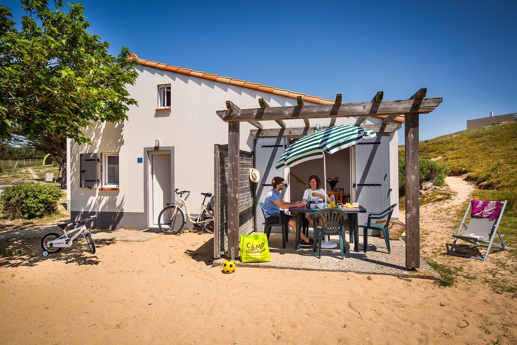 Village Vacances Le Petit Bec Saint-Hilaire-de-Riez Szoba fotó